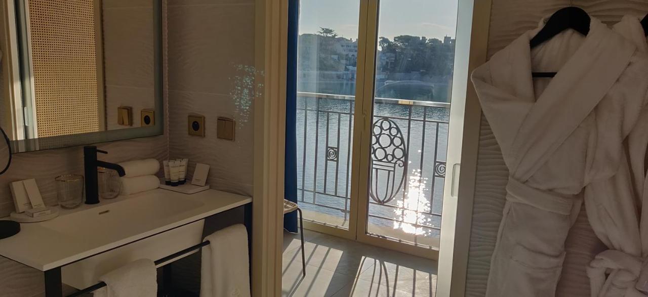 Chambre Lit King-Size avec Accès au Spa (sur Réservation) - Vue sur Mer
